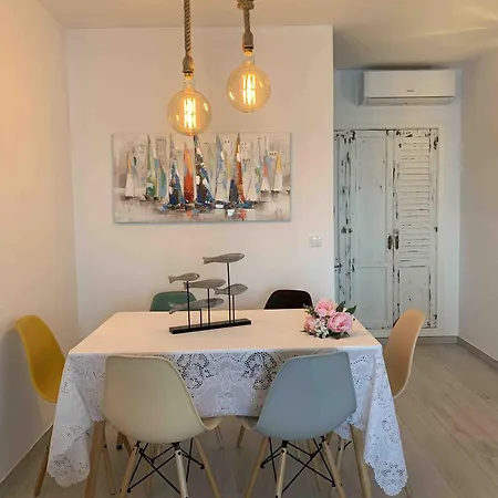 Frontal Primera Linea *