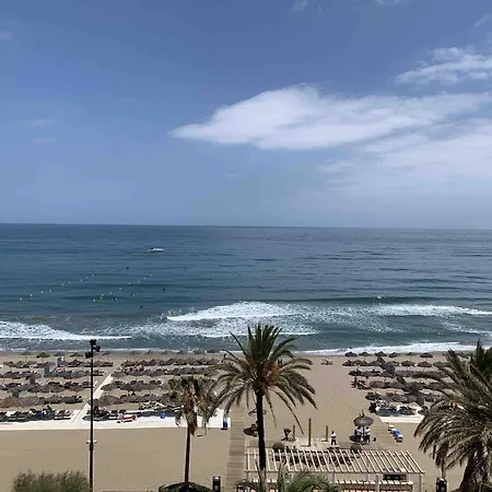 شقة Frontal Primera Linea