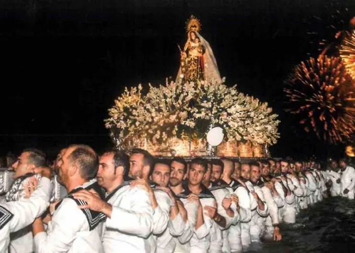 Frontal Primera Linea Апартаменты *