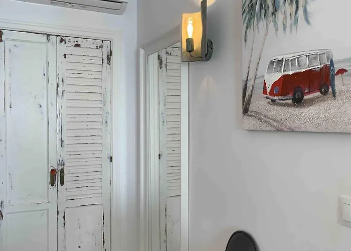 Frontal Primera Linea Фуэнхирола