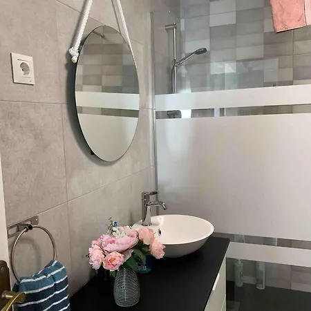 Frontal Primera Linea