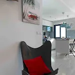 Apartment Frontal Primera Linea Fuengirola