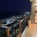 Frontal Primera Linea Apartment Fuengirola