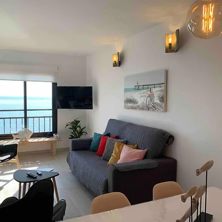 Frontal Primera Linea Apartment Fuengirola
